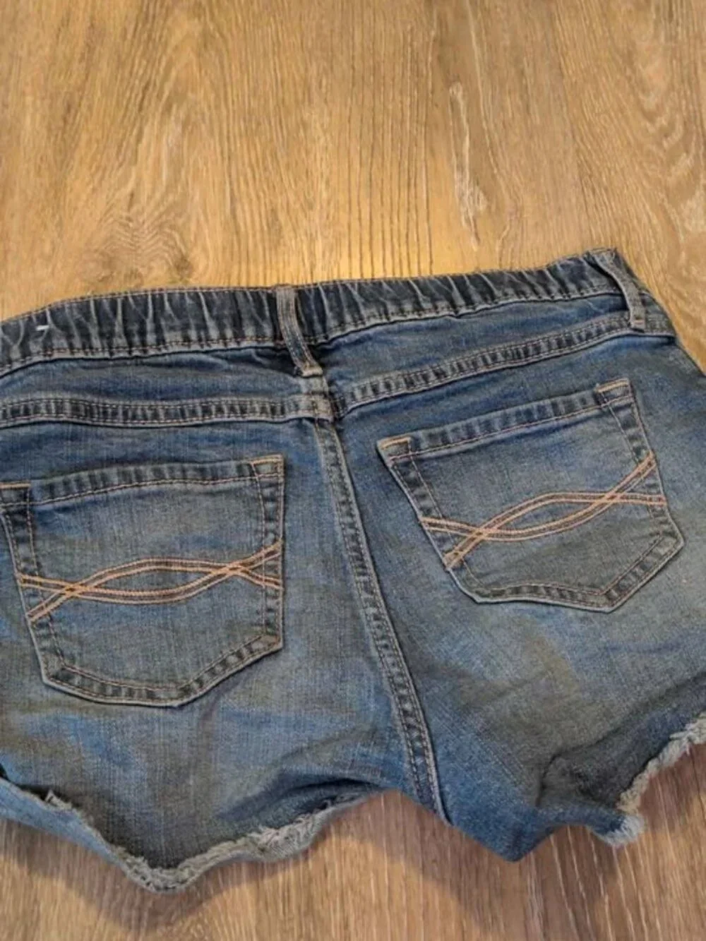 Abercrombie Kids High-Rise Shortie Shorts Size 13/14